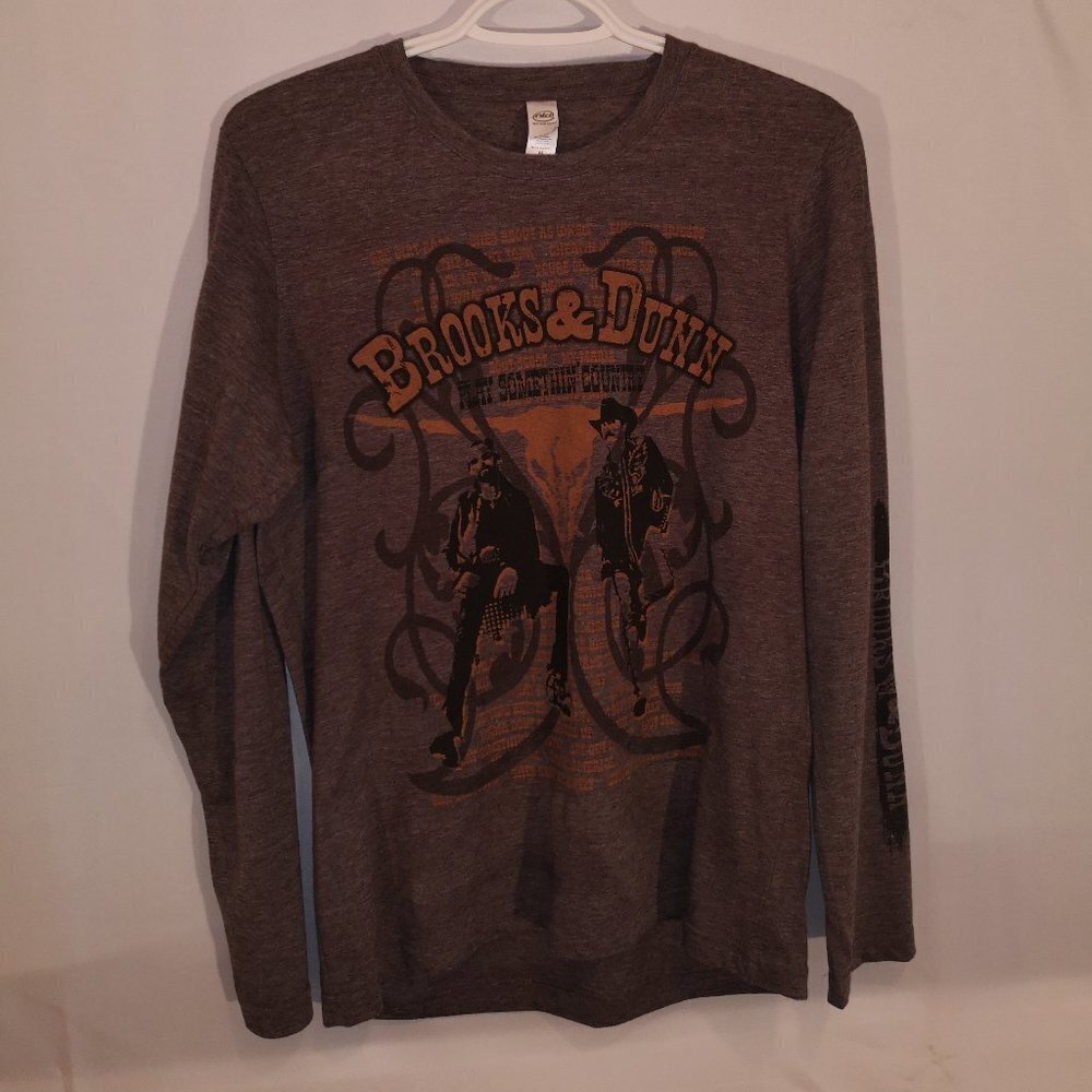 Next Level Apparel Brooks & Dunn Ladies Size Medium Lightweight T-shirt